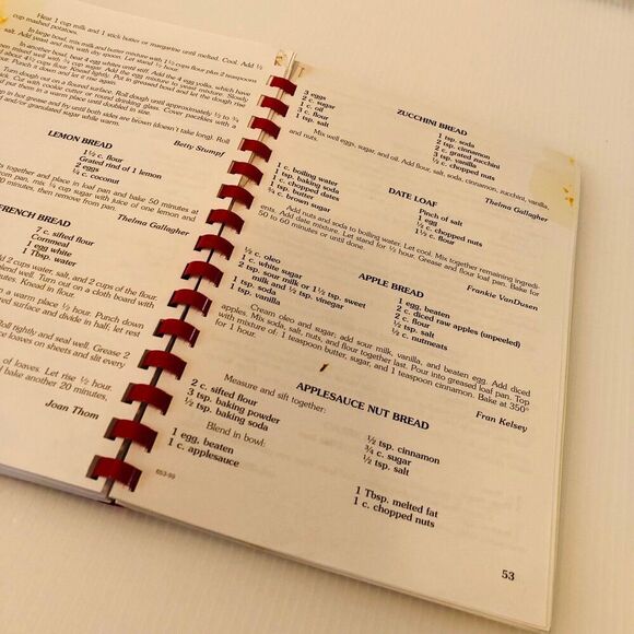 Vintage 90s Cookbook "Home Cookin' Houghton-Higgins Lake BPO Does" - Picture 5 of 10